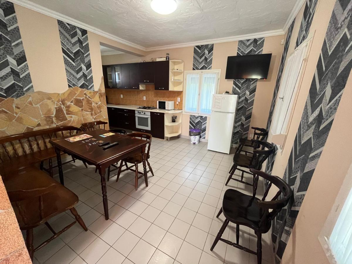 Tiszavirag Apartman Tiszakeszi 외부 사진