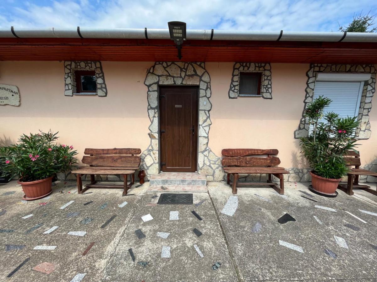 Tiszavirag Apartman Tiszakeszi 외부 사진
